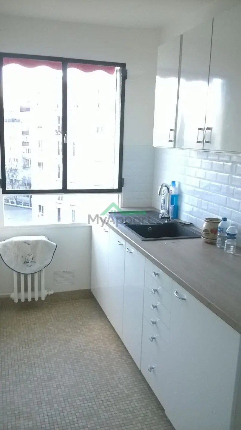 Appartement 3 pièces lumineux avec parking — photo 1