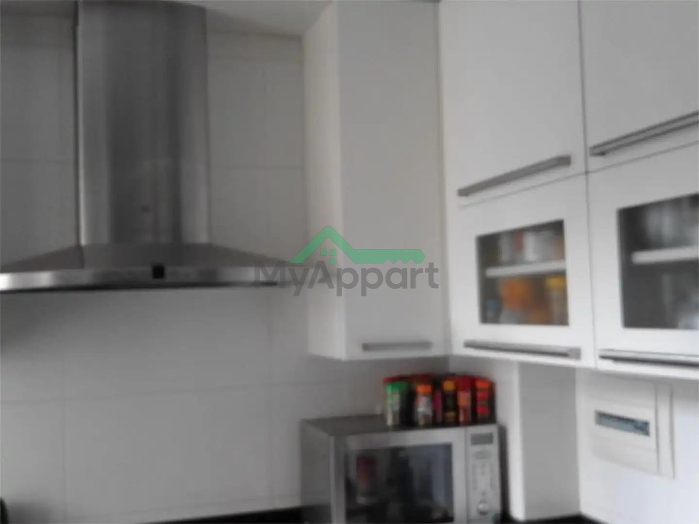 Piso luminoso 3 habitaciones cocina equipada — foto 9