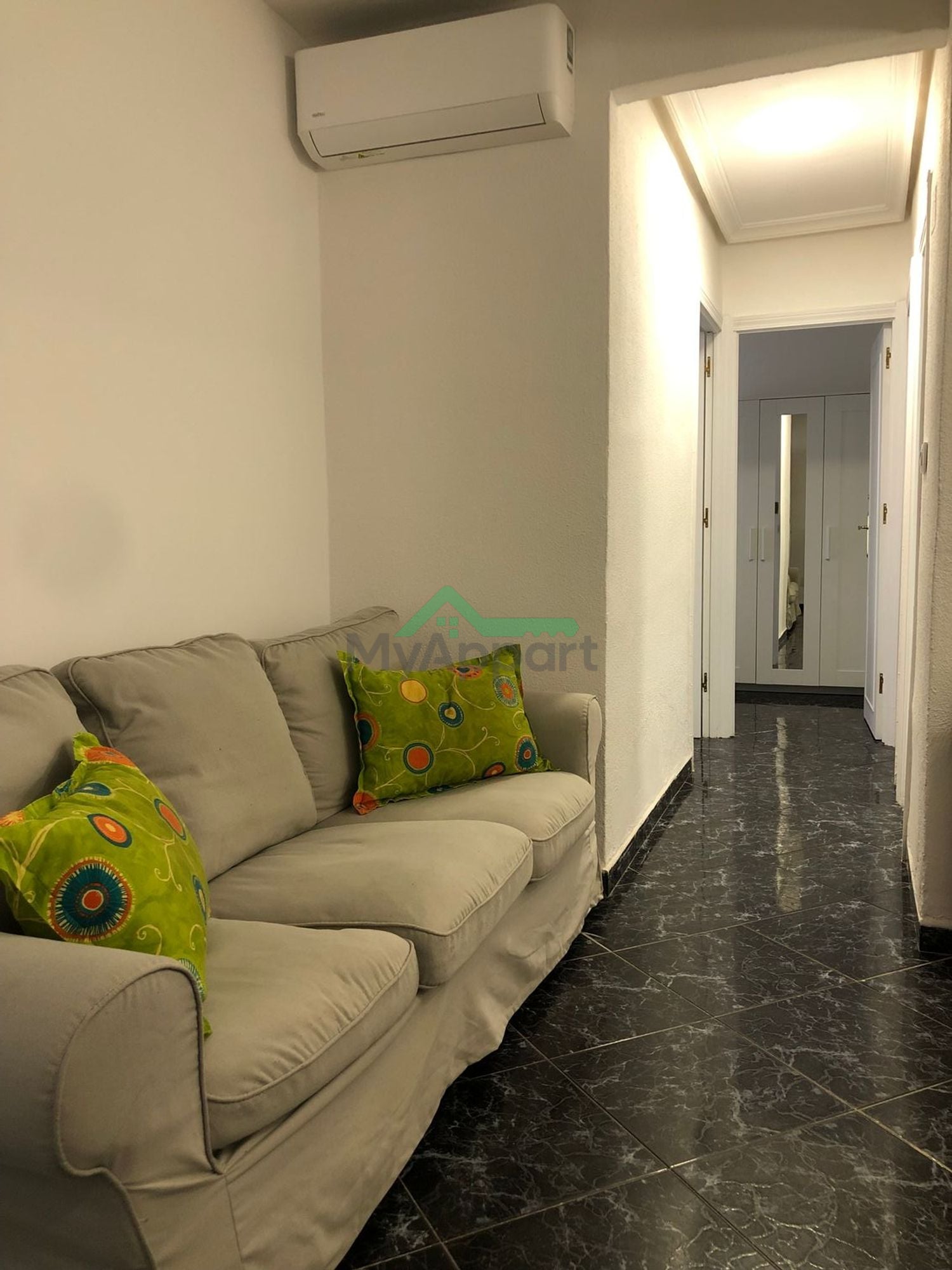 Piso 4 hab. reformado estudiantes — foto 11