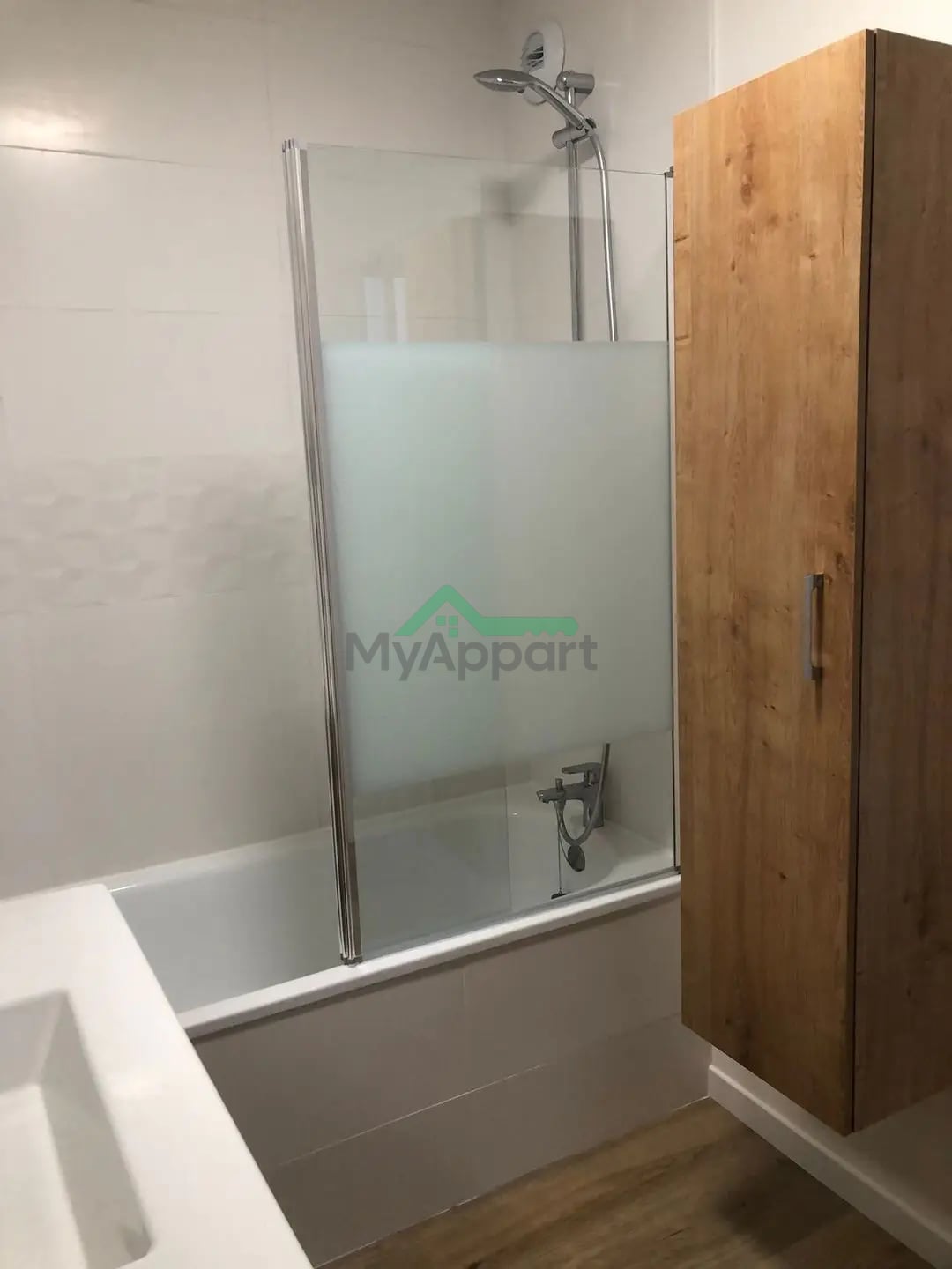 Appartement meublé rénové balcon parking — photo 4
