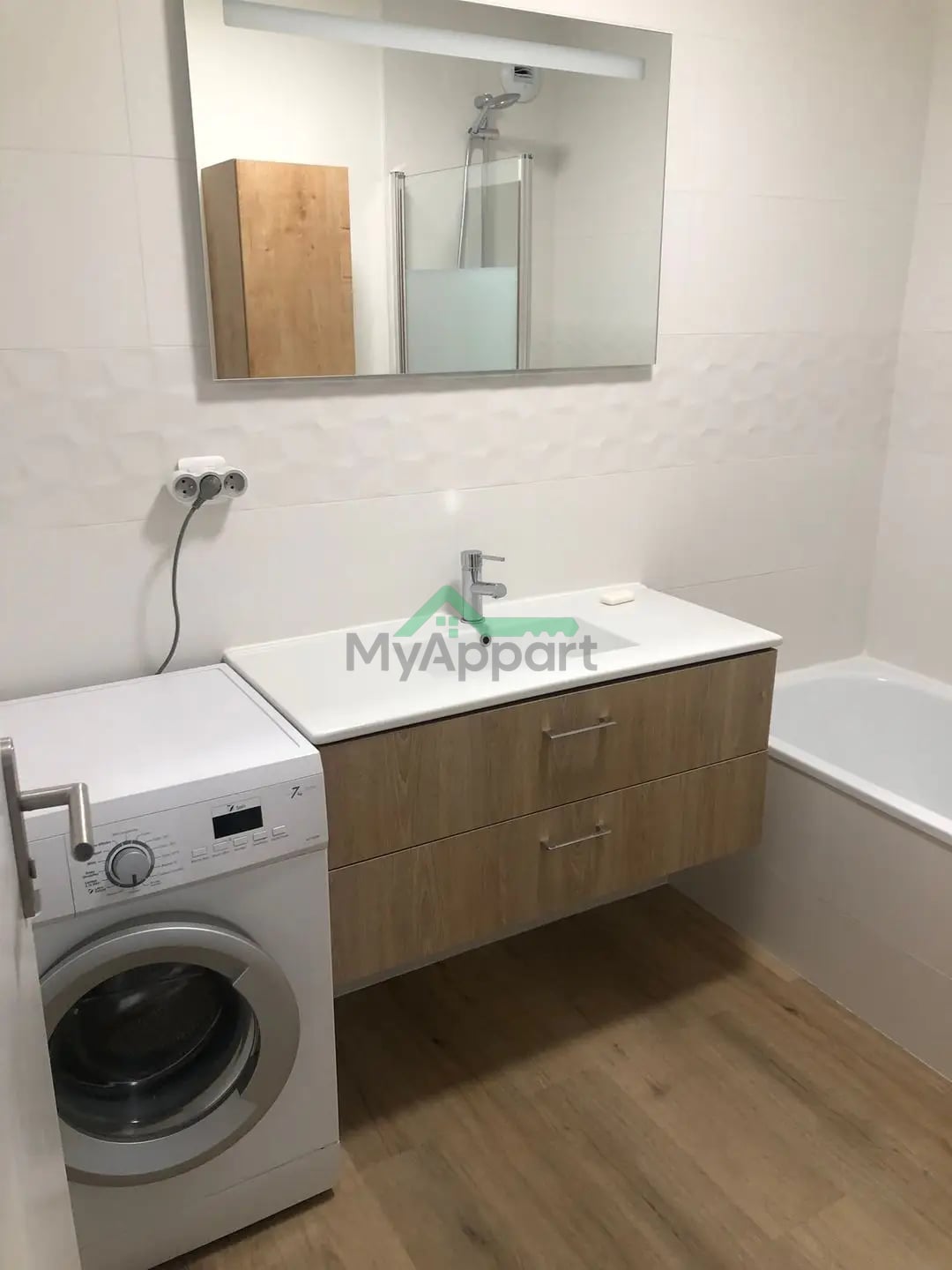 Appartement meublé rénové balcon parking — photo 3