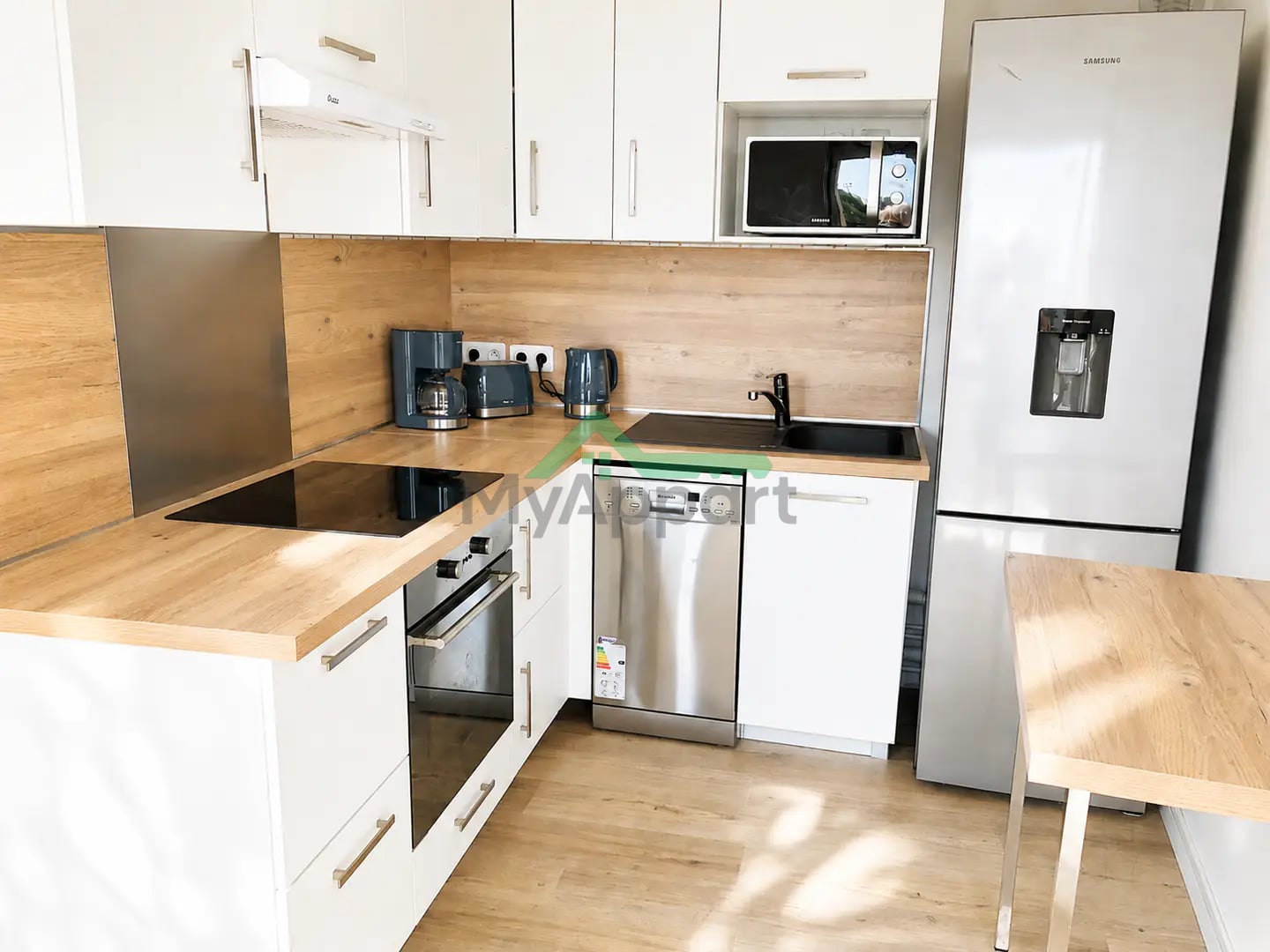 Appartement meublé rénové balcon parking — photo 2