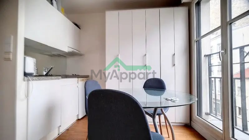 Studio meublé Pernety Paris 1 pièce — photo 4