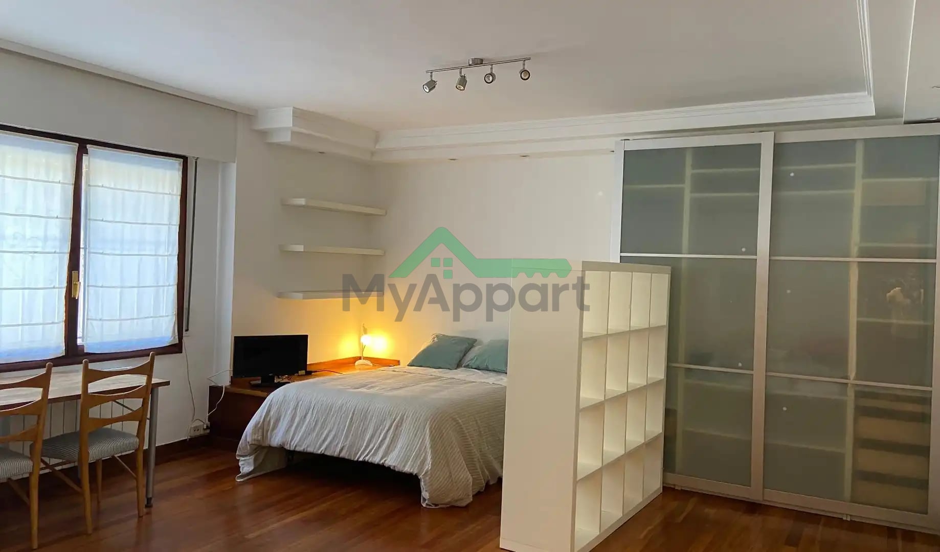 Apartamento con solárium junto playa — foto 1