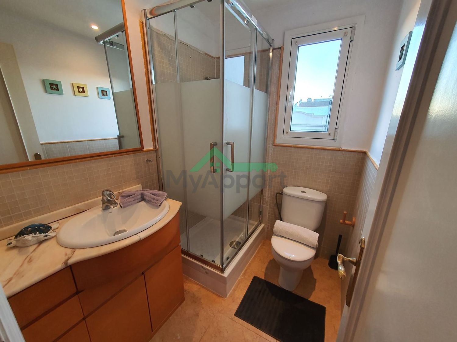 Apartamento amueblado con terraza — foto 10