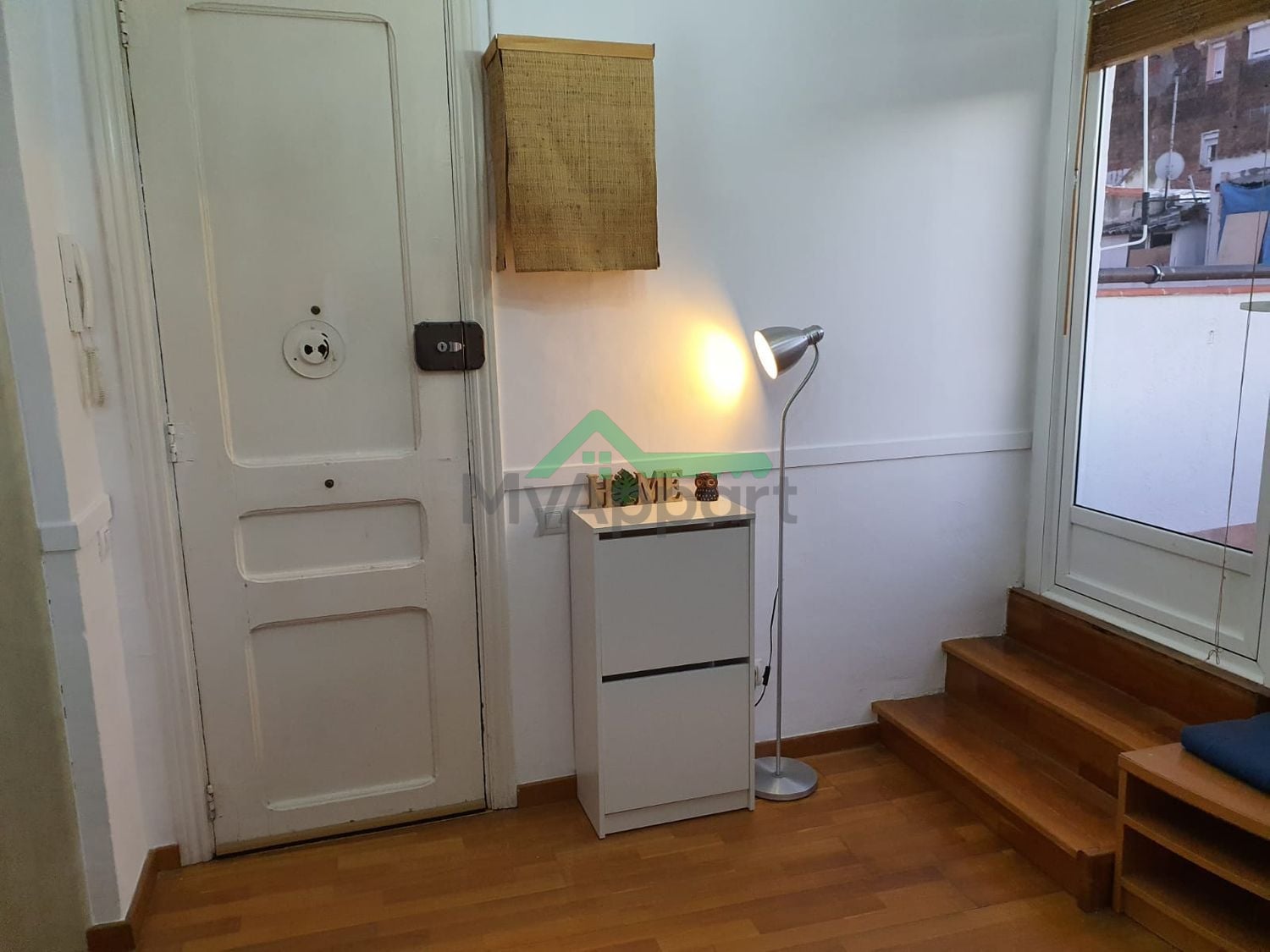 Apartamento amueblado con terraza — foto 4