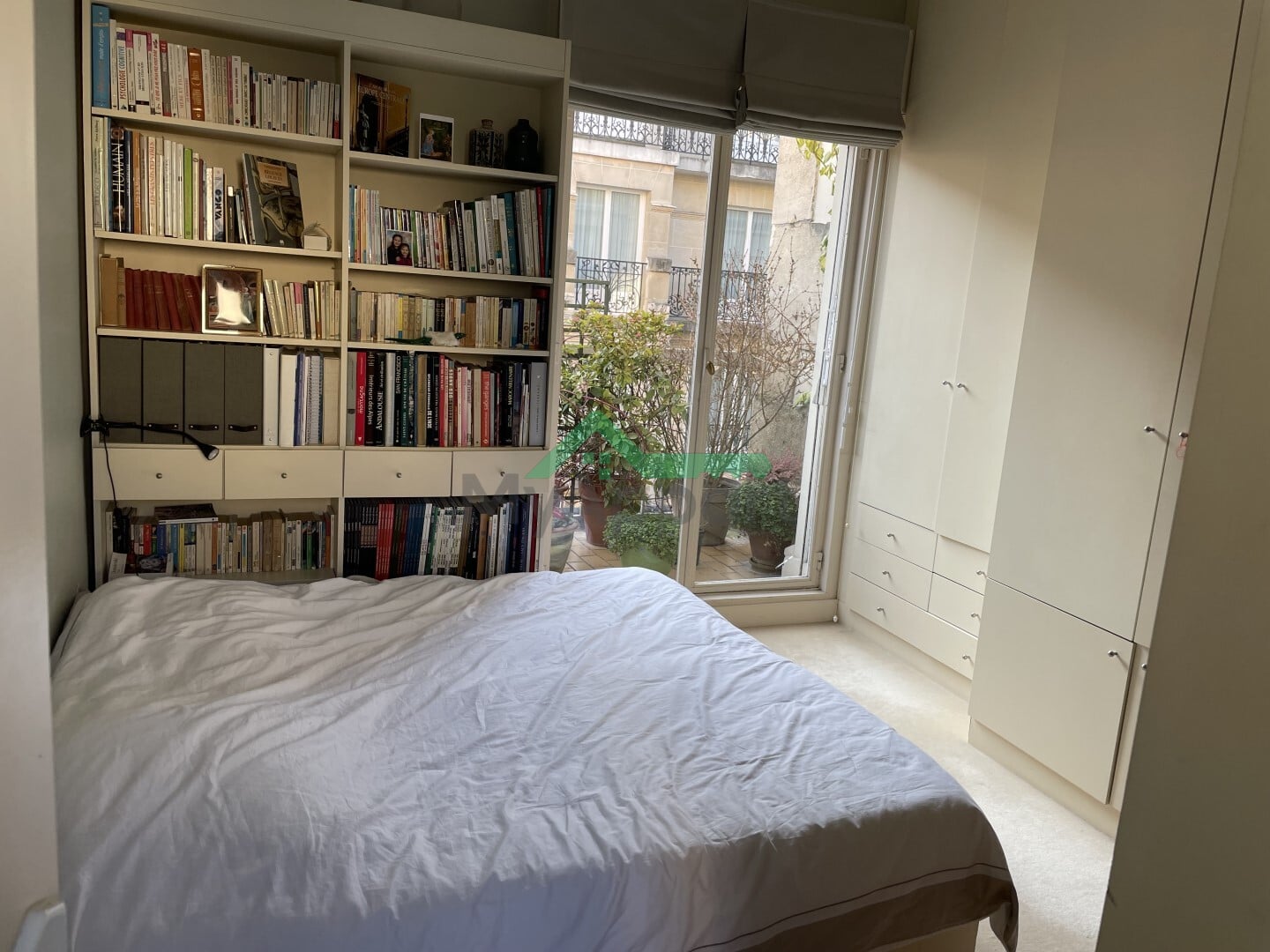 Location Studio 20 m² Paris 16ème - Muette Nord — photo 1