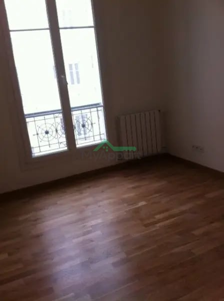 Appartement 3 pièces 49 m², Paris 20e - 1 276 € — photo 2