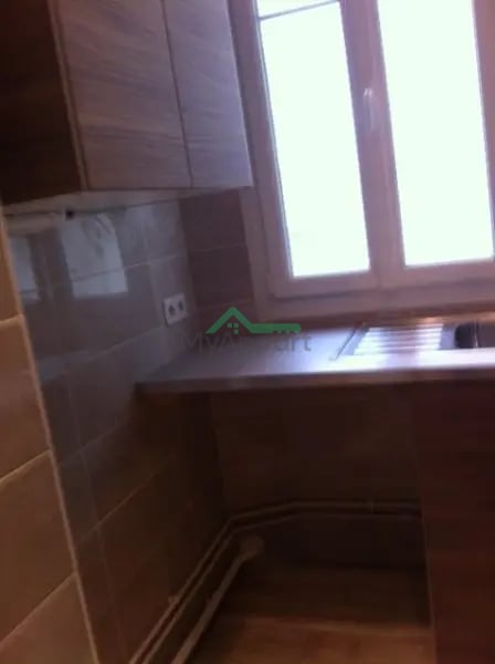 Appartement 3 pièces 49 m², Paris 20e - 1 276 € — photo 6