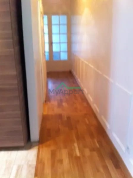 Appartement 3 pièces 49 m², Paris 20e - 1 276 € — photo 4