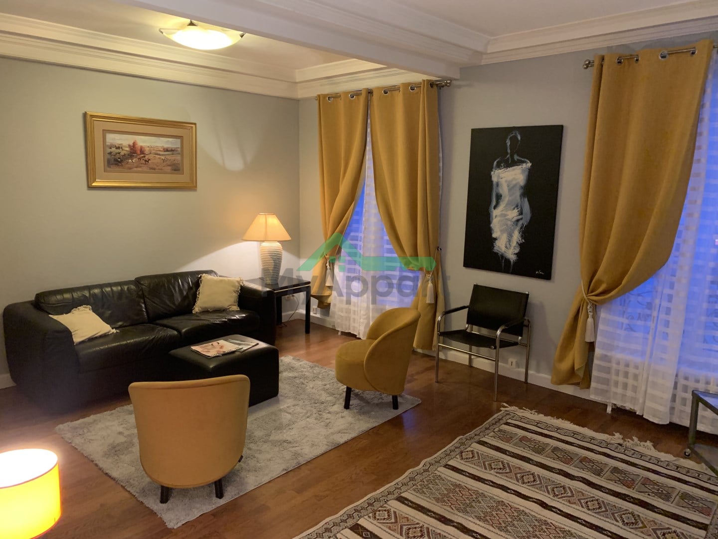 Appartement rénové meublé lumineux à Paris