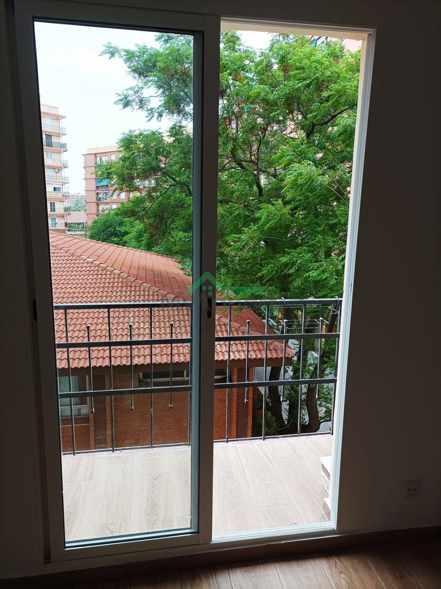 Piso reformado cocina equipada 2 habitaciones — foto 4