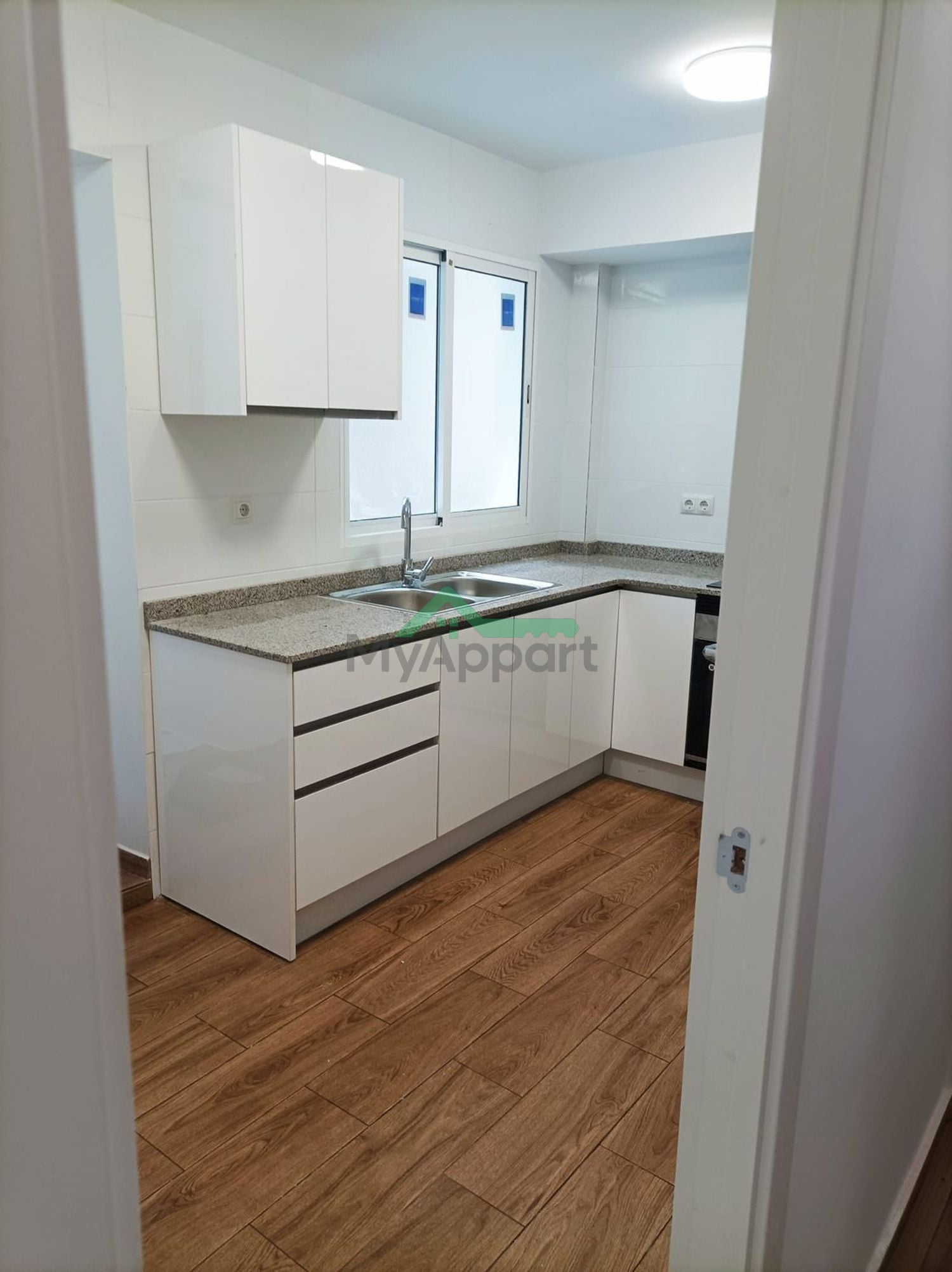 Piso reformado cocina equipada 2 habitaciones — foto 6
