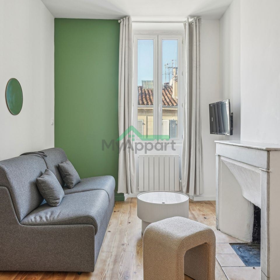 Studio meublé Marseille 5ème Conception