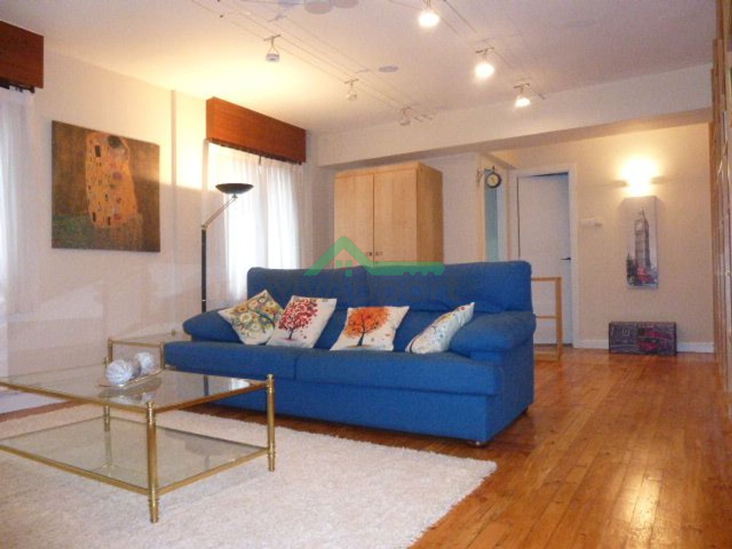 Piso céntrico amueblado luminoso — foto 2