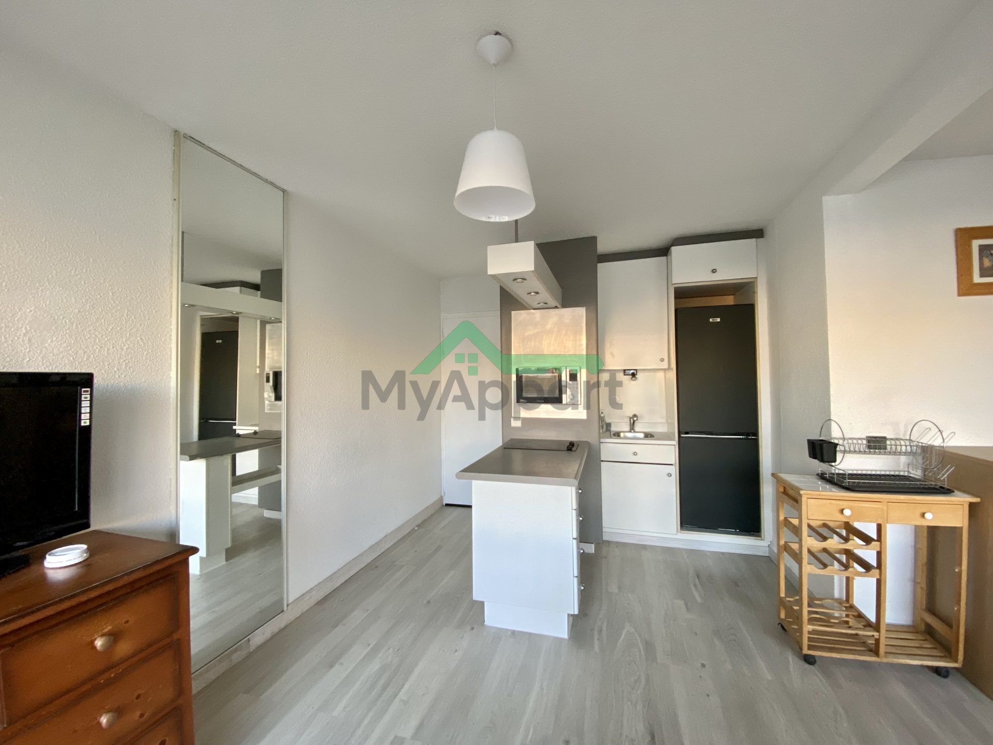 Appartement meublé 1 pièce 20 m², Mauguio - 508 € — photo 2