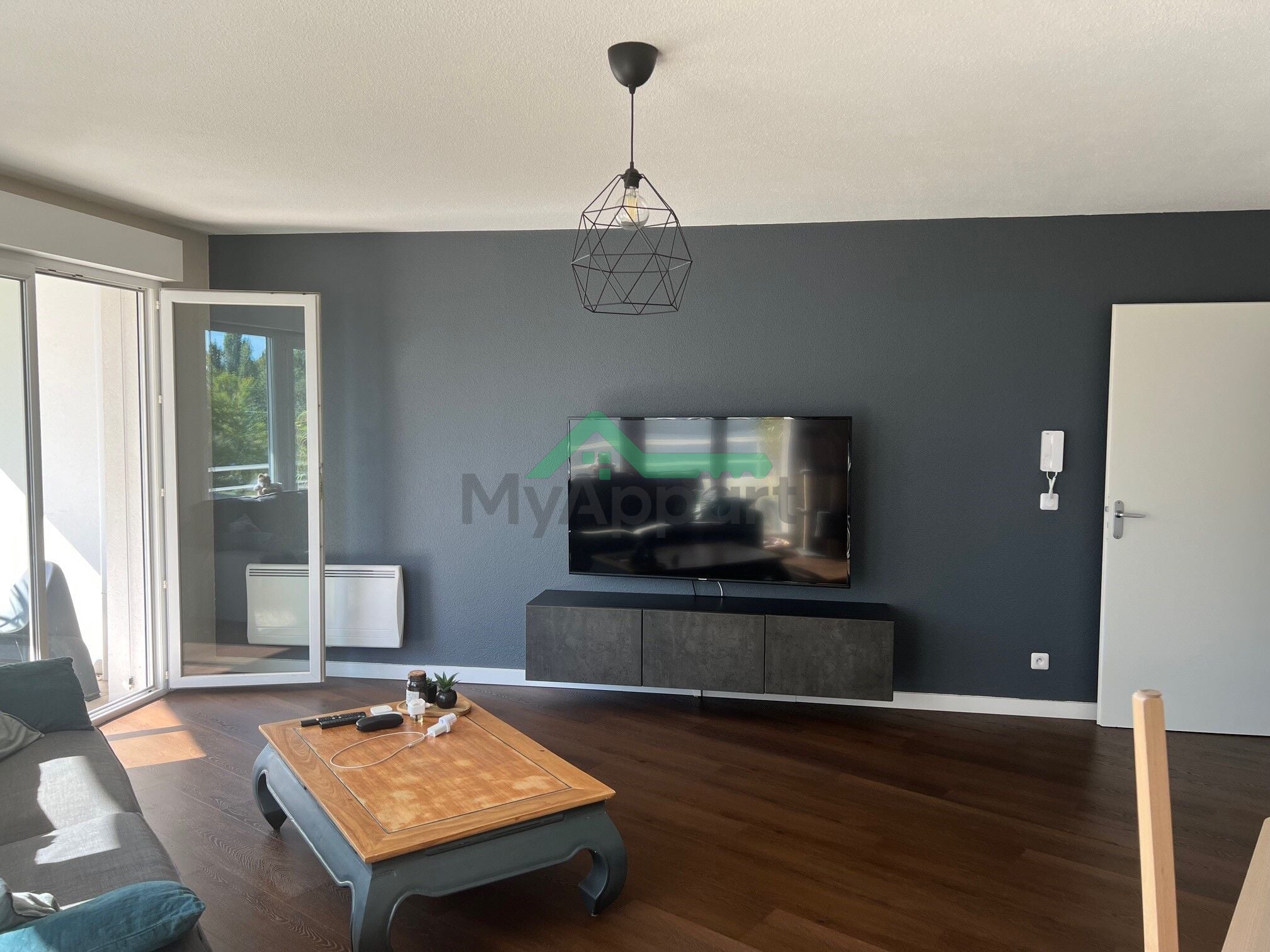 Appartement meublé 2 pièces 56 m², Bordeaux - 1 050 € — photo 3