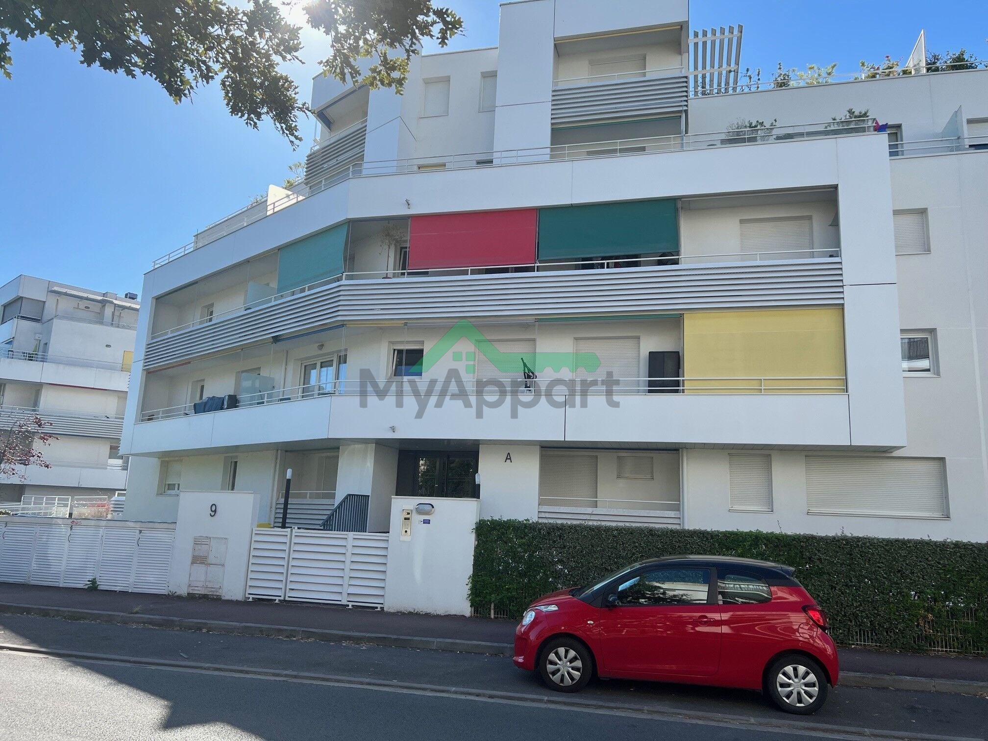 Appartement meublé 2 pièces 56 m², Bordeaux - 1 050 € — photo 1