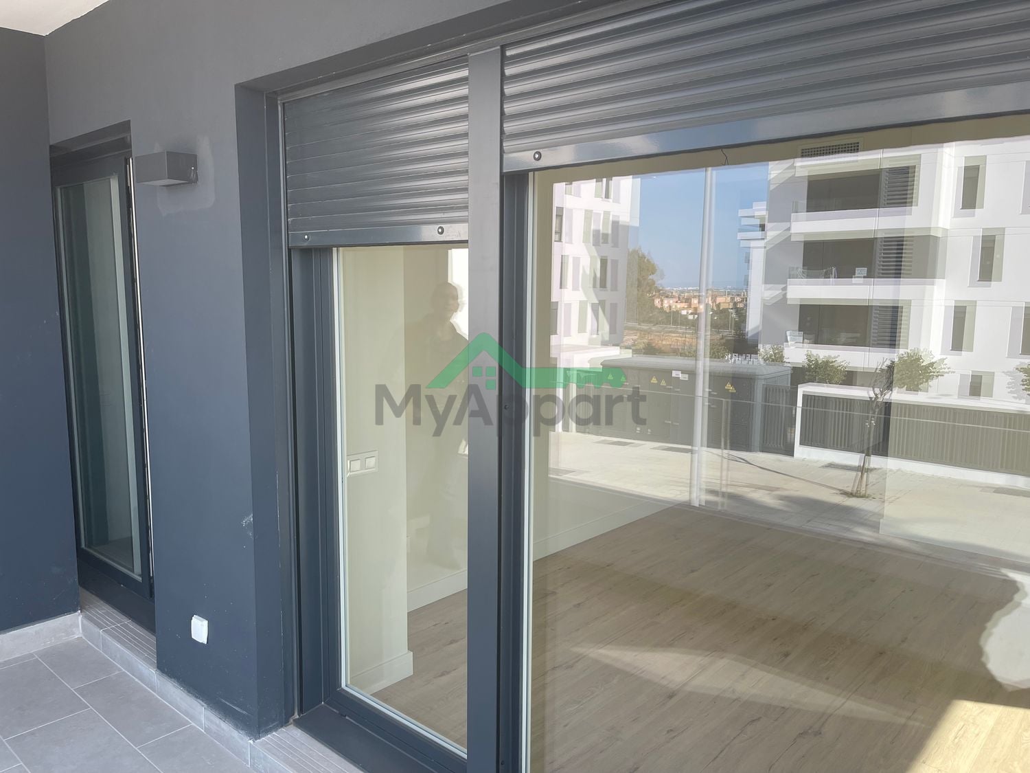 Piso 3 dormitorios terraza parking — foto 1