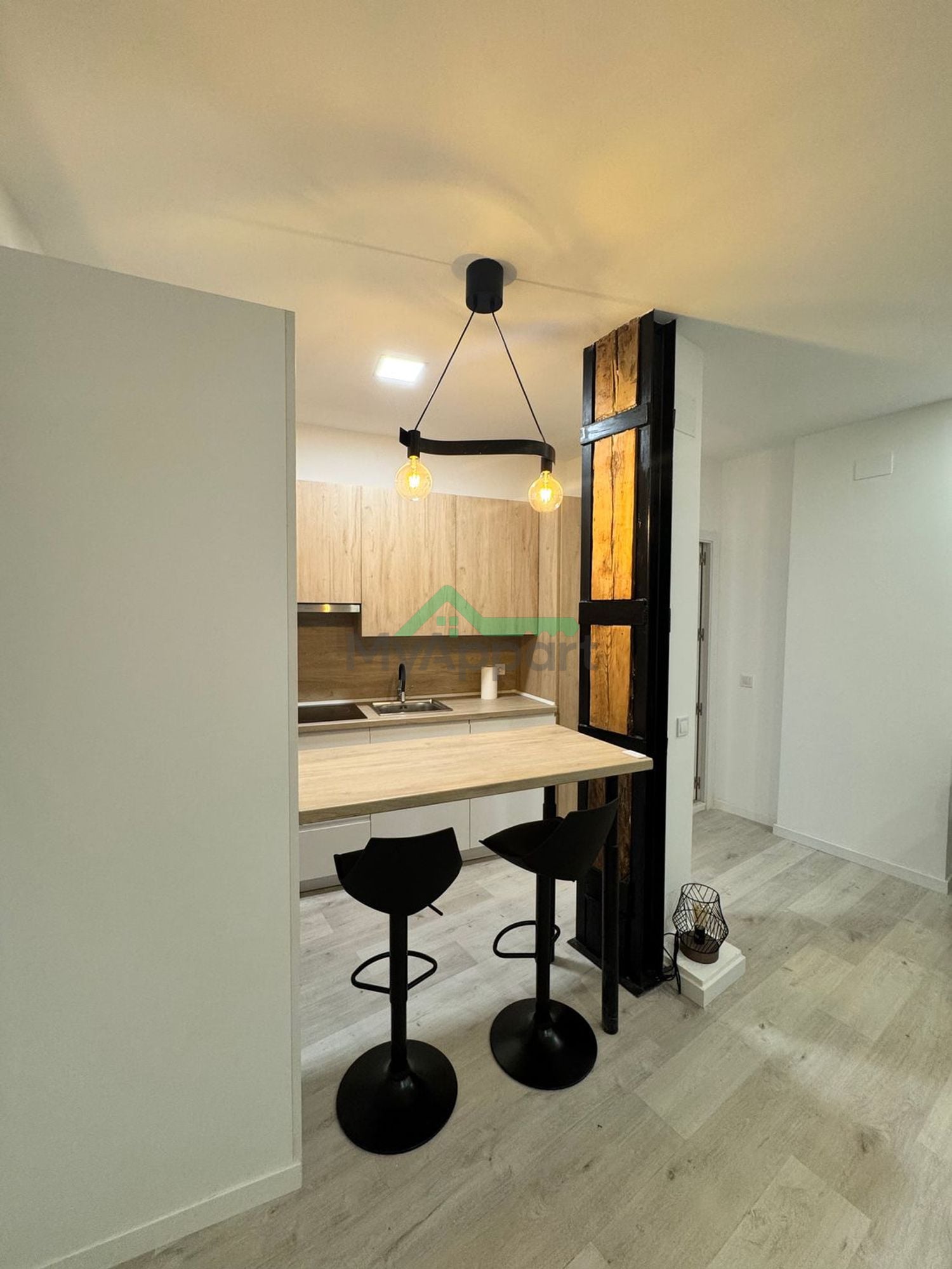 Piso reformado con cocina equipada — foto 5