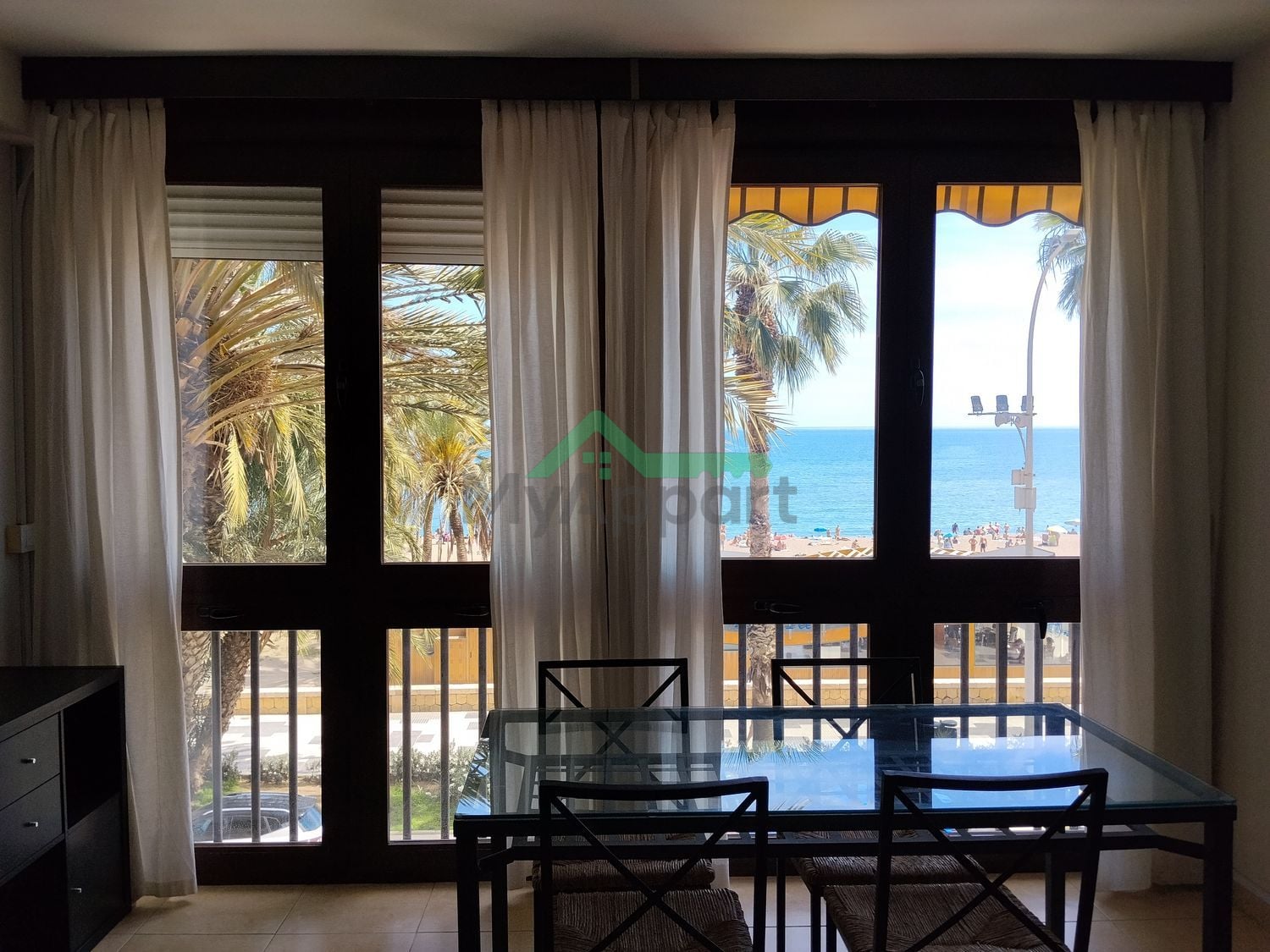 Apartamento reformado amueblado vistas al mar — foto 1
