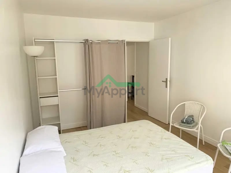 Appartement meublé rénové balcon parking — photo 9