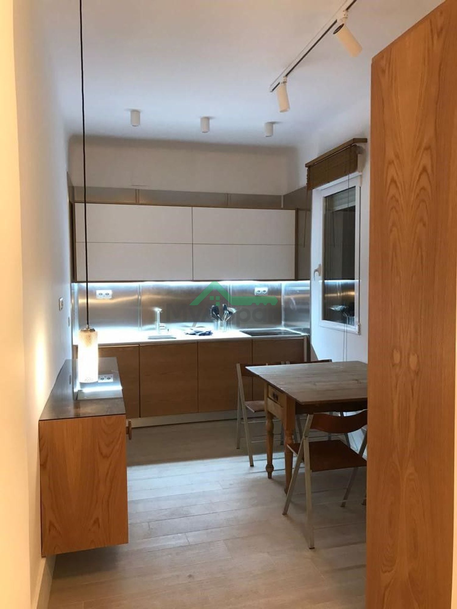 Piso luminoso reformado a estrenar — foto 3
