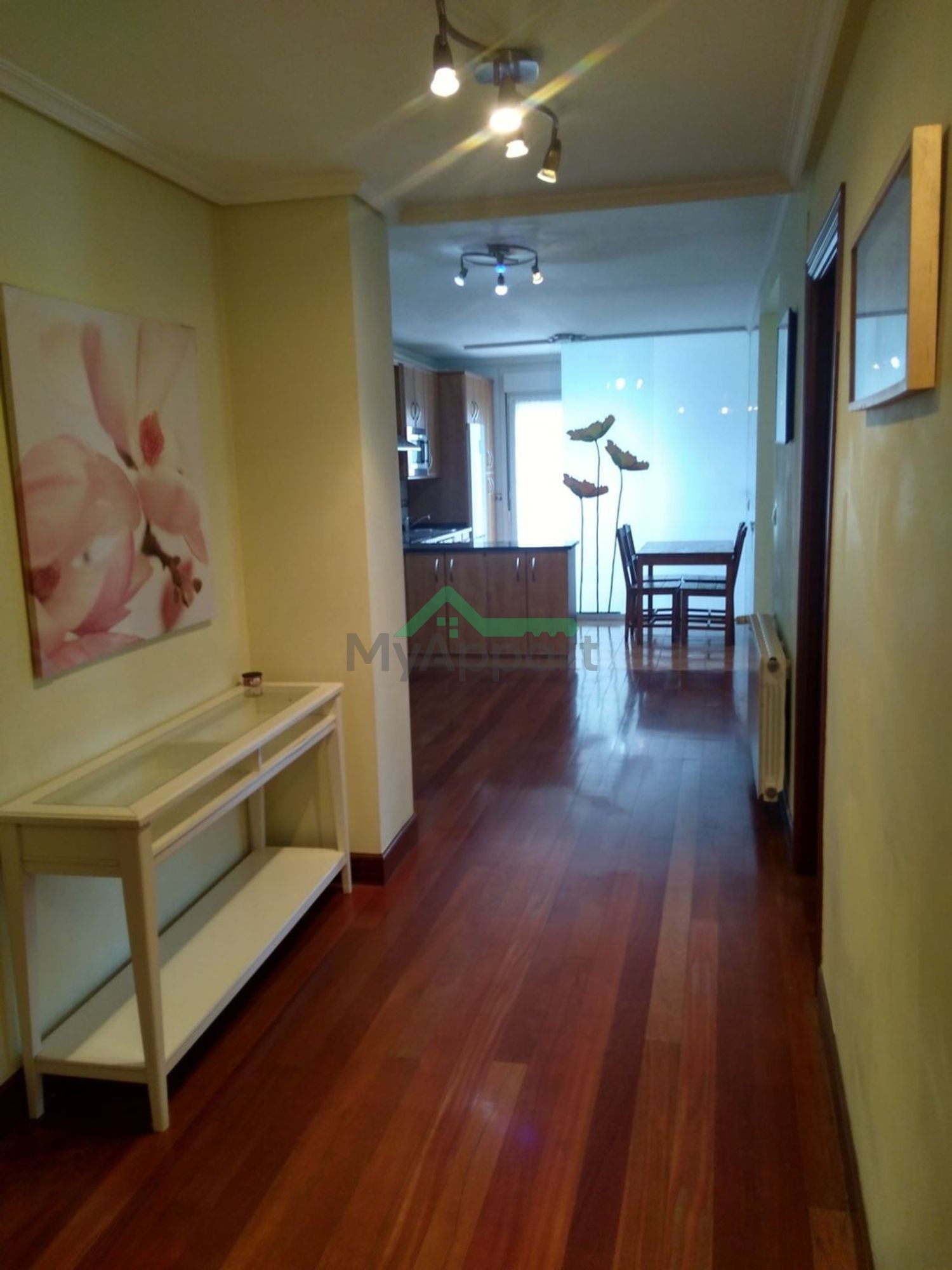 Piso 3 habitaciones en Loiu — foto 2