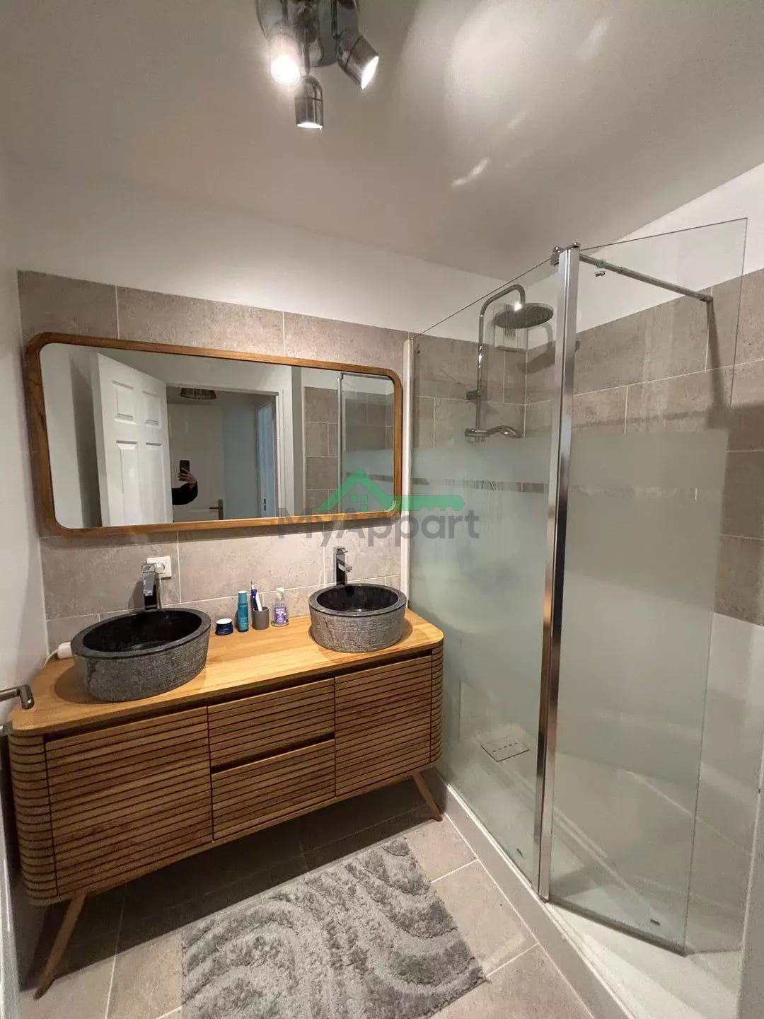 Appartement meublé avec jardin privatif — photo 6