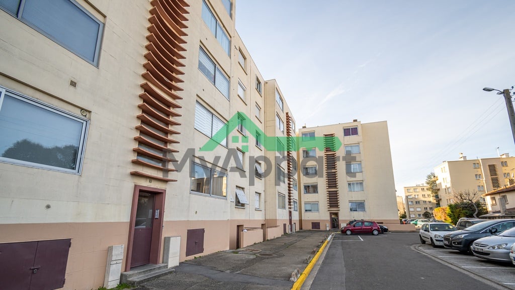 Appartement T4 situé à 20 minutes de la gare de Nîmes