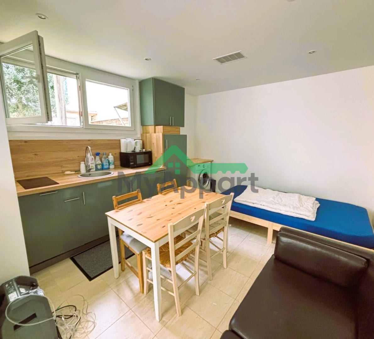 Studio 1 pièce 19 m²