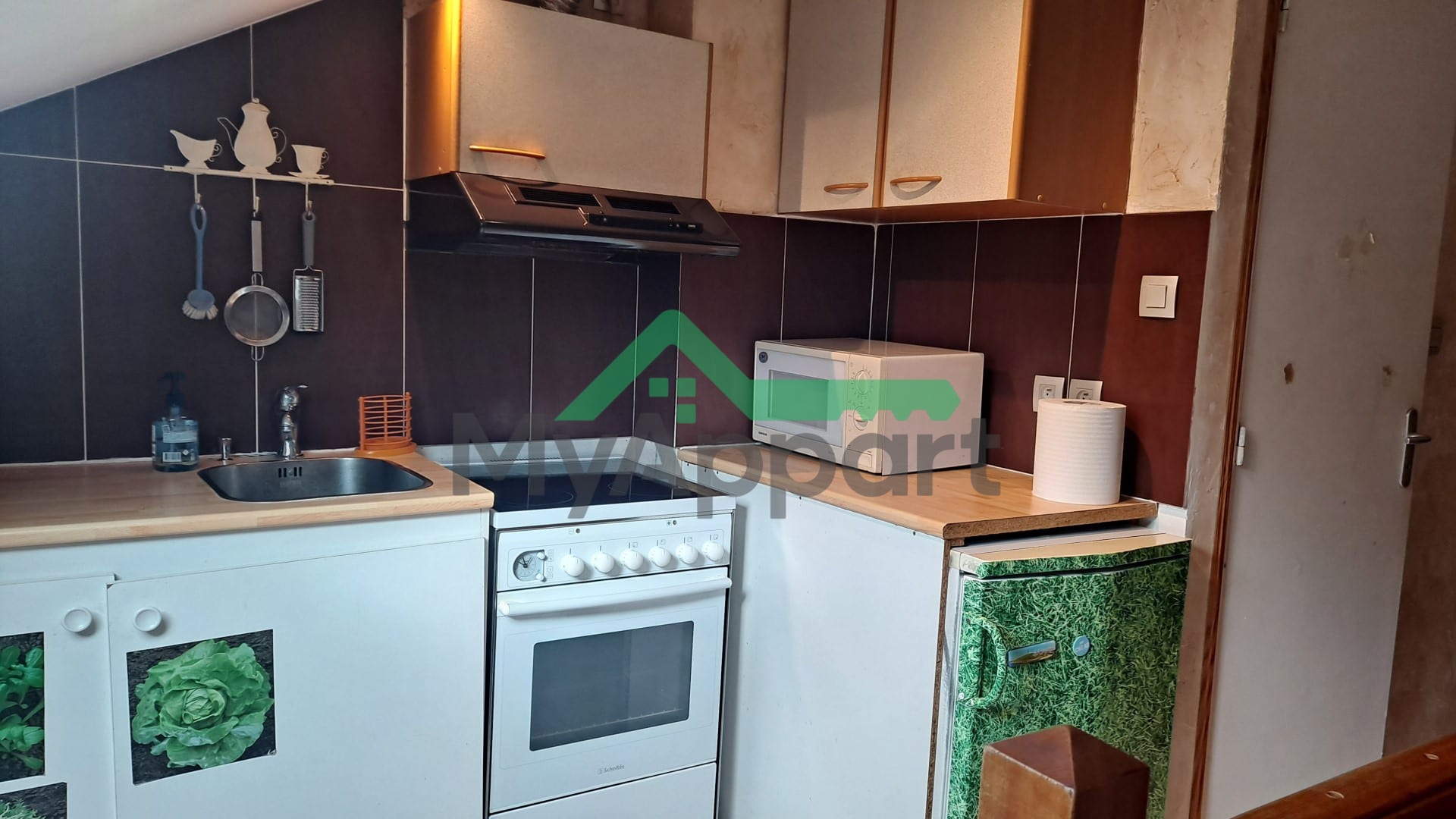 Studio 1 pièce 45 m²