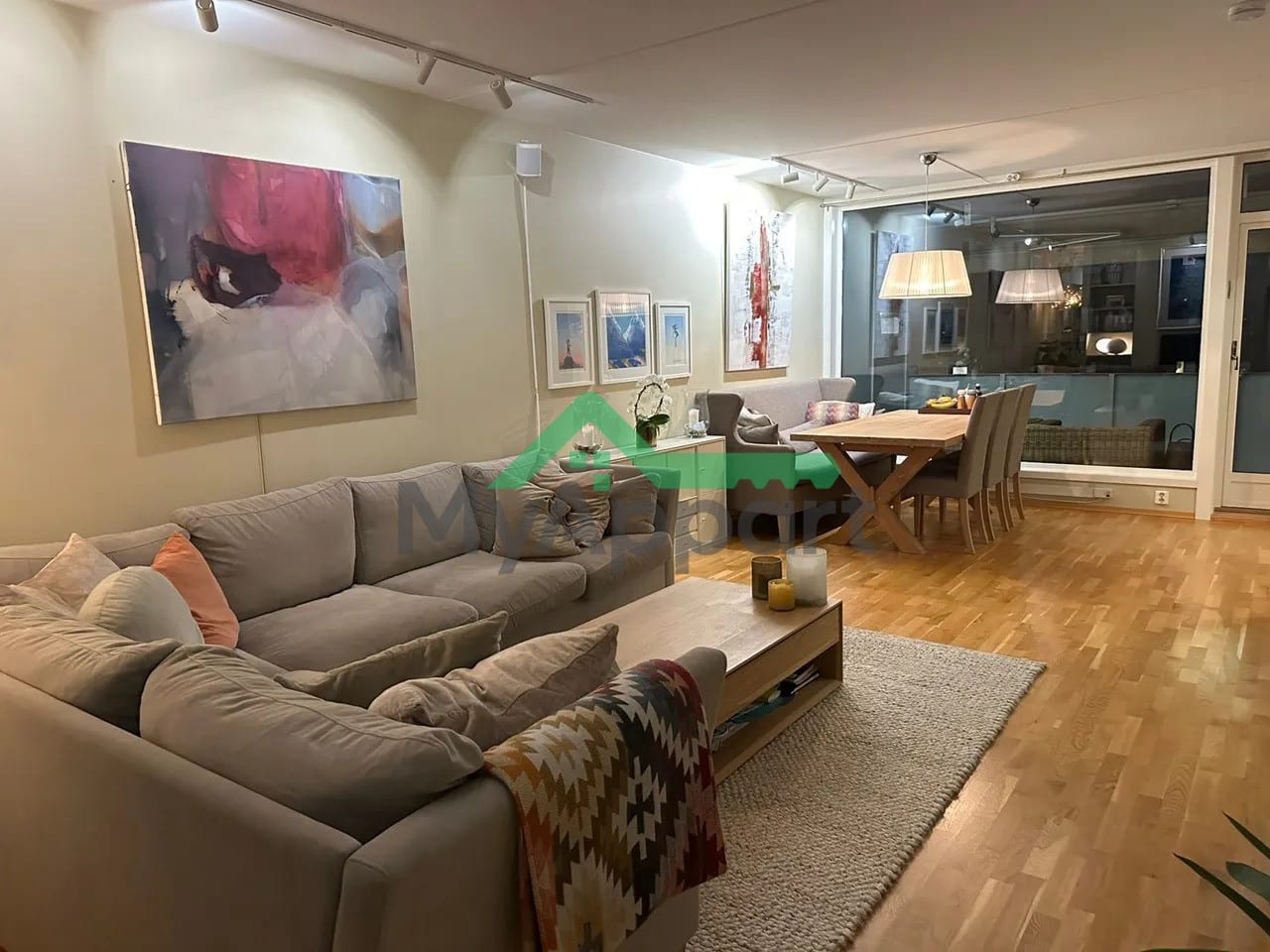 Appartement 2 pièces 83 m²
