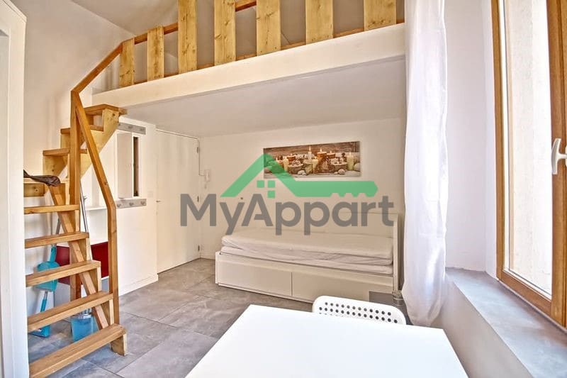 Studio 1 pièce 18 m²
