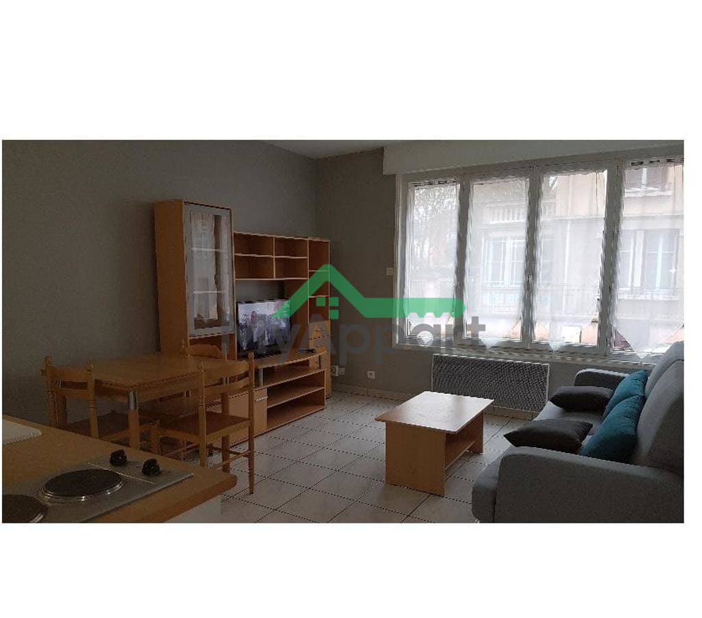TRES BEAU F2 meublé de 40 m2 avec Parking privé — photo 2
