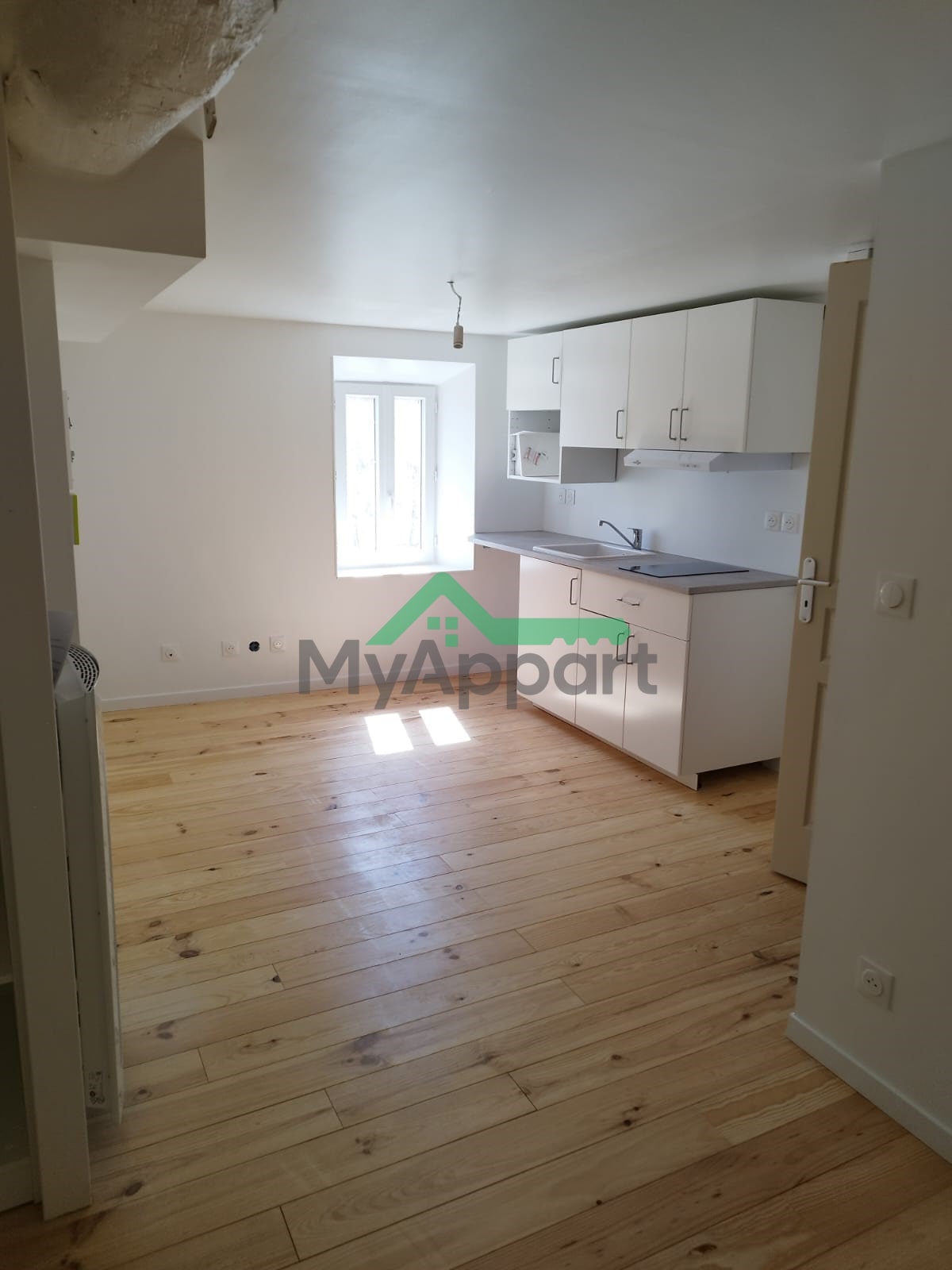 Studio 1 pièce 20 m²