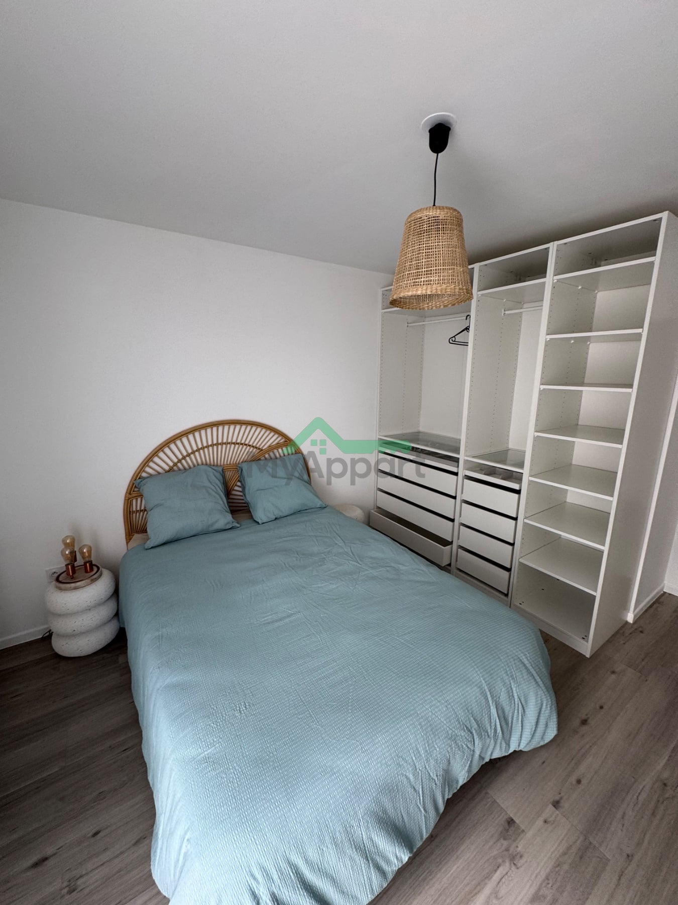 T2 Lumineux avec Balcon et Parking — photo 5