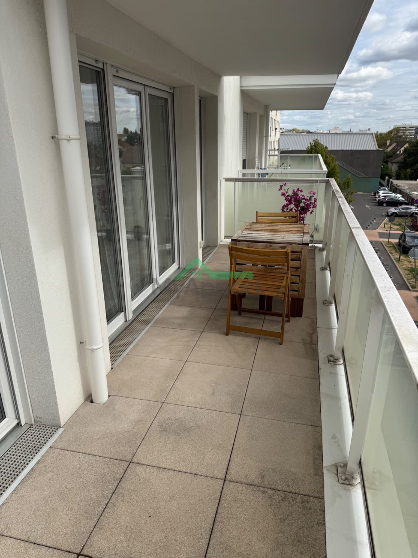 T2 Lumineux avec Balcon et Parking — photo 7