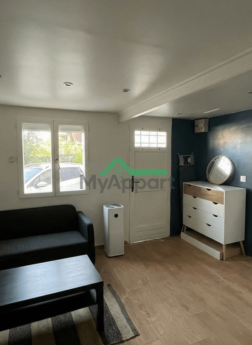 Studio — photo 2