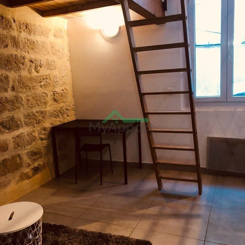 Studio mezzanine à louer écusson à Montpellier