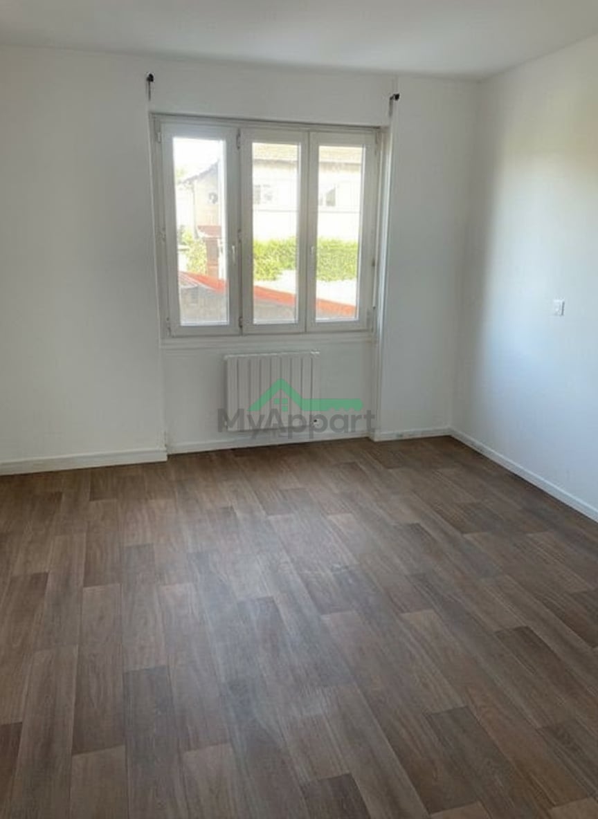 T3 à TERNAY — photo 2