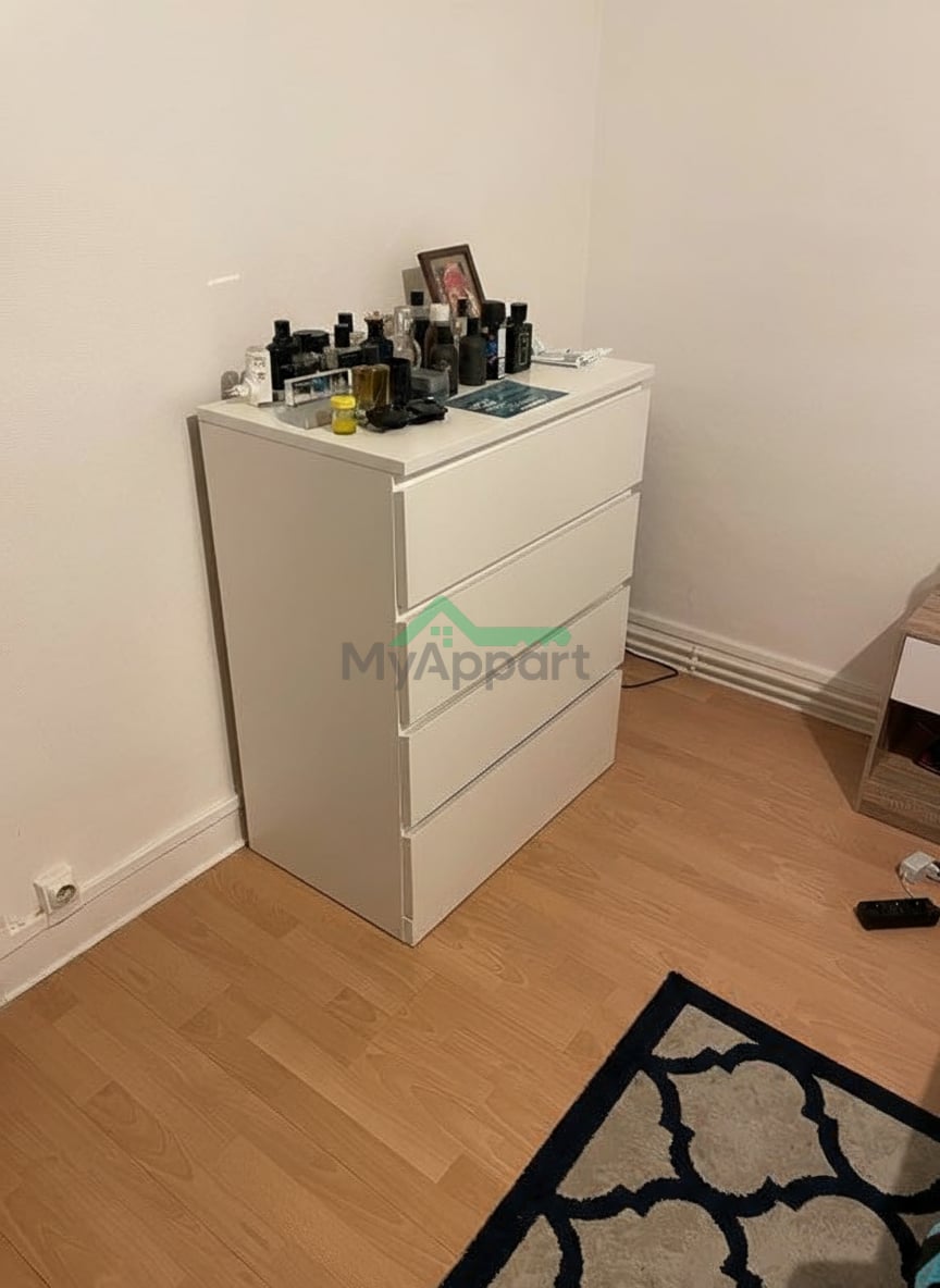Chambre à sous louer à Argenteuil (10 min de La Défense ) logement uniquement pour femme — photo 2