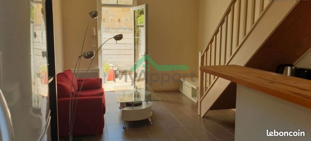 T3 en duplex avec place de parking et jardinet proche Stalingrad — photo 1