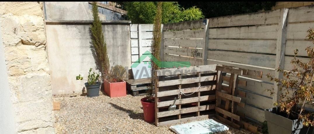 T3 en duplex avec place de parking et jardinet proche Stalingrad — photo 3