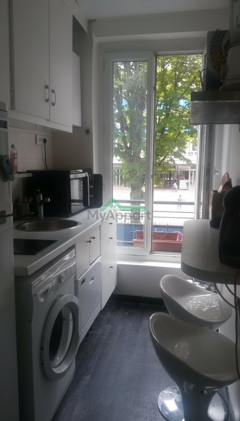 Location meublée 2P 33m2 1295 CC Paris 75015 — photo 3