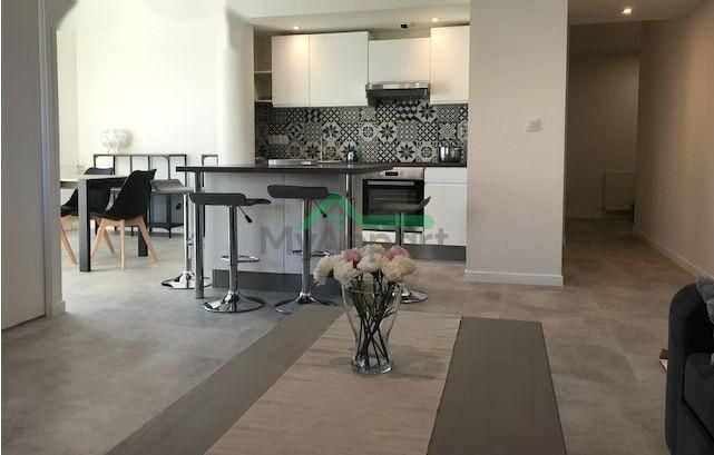 Particulier loue un Grand T3 Meublé de 72m², avec un balcon de 8 m² et un garage boxé en sous-sol — photo 1