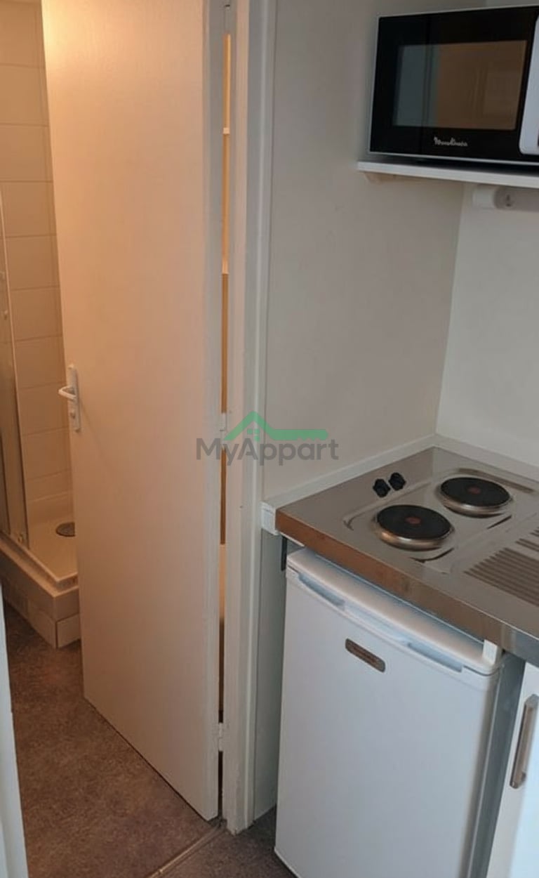 Studio meublé Paris 20ème - Gambetta — photo 2