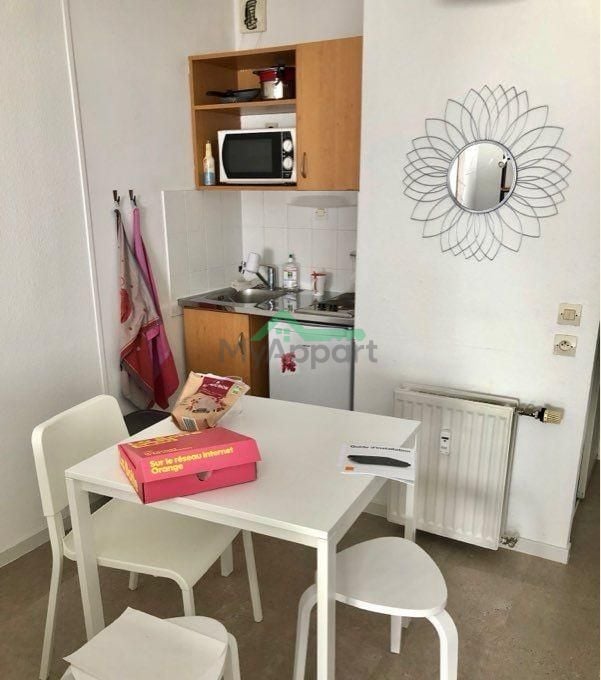 Studio meublé à Vaise 600 CC (électricité inclue) — photo 2