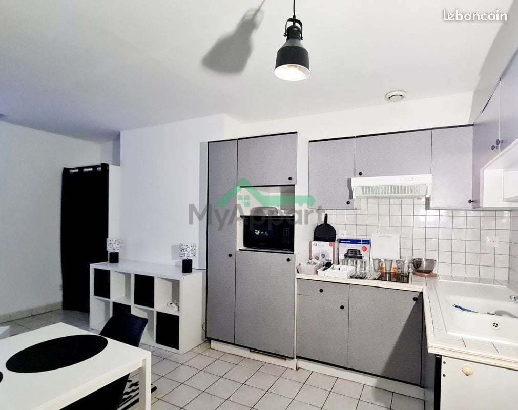 Studio meublé rénové cuisine équipée — photo 1