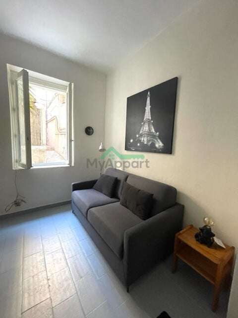 Studio meublé Marseille 8ème — photo 1